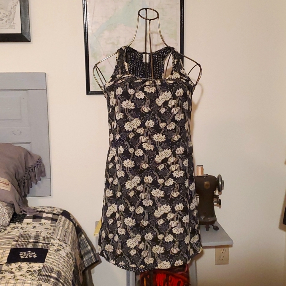 Xhilaration Black and White floral dress - Size Small